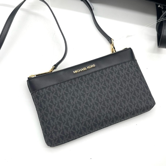 Michael Kors Maisie 3 in 1 Large Pebbled Leather Tote Bag - Picture 6 of 15